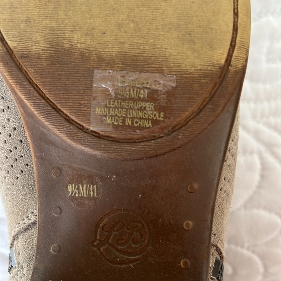 Women’s size 9.5 Lucky Brand boots - Picture 6 of 6